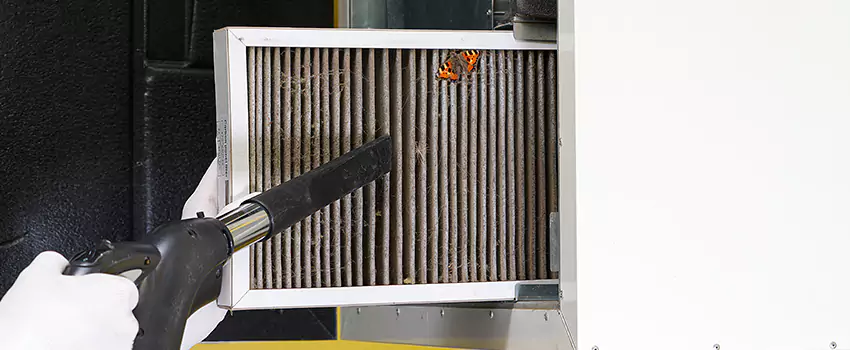 Clogged Air Duct Cleaning Process in Lansing, IL